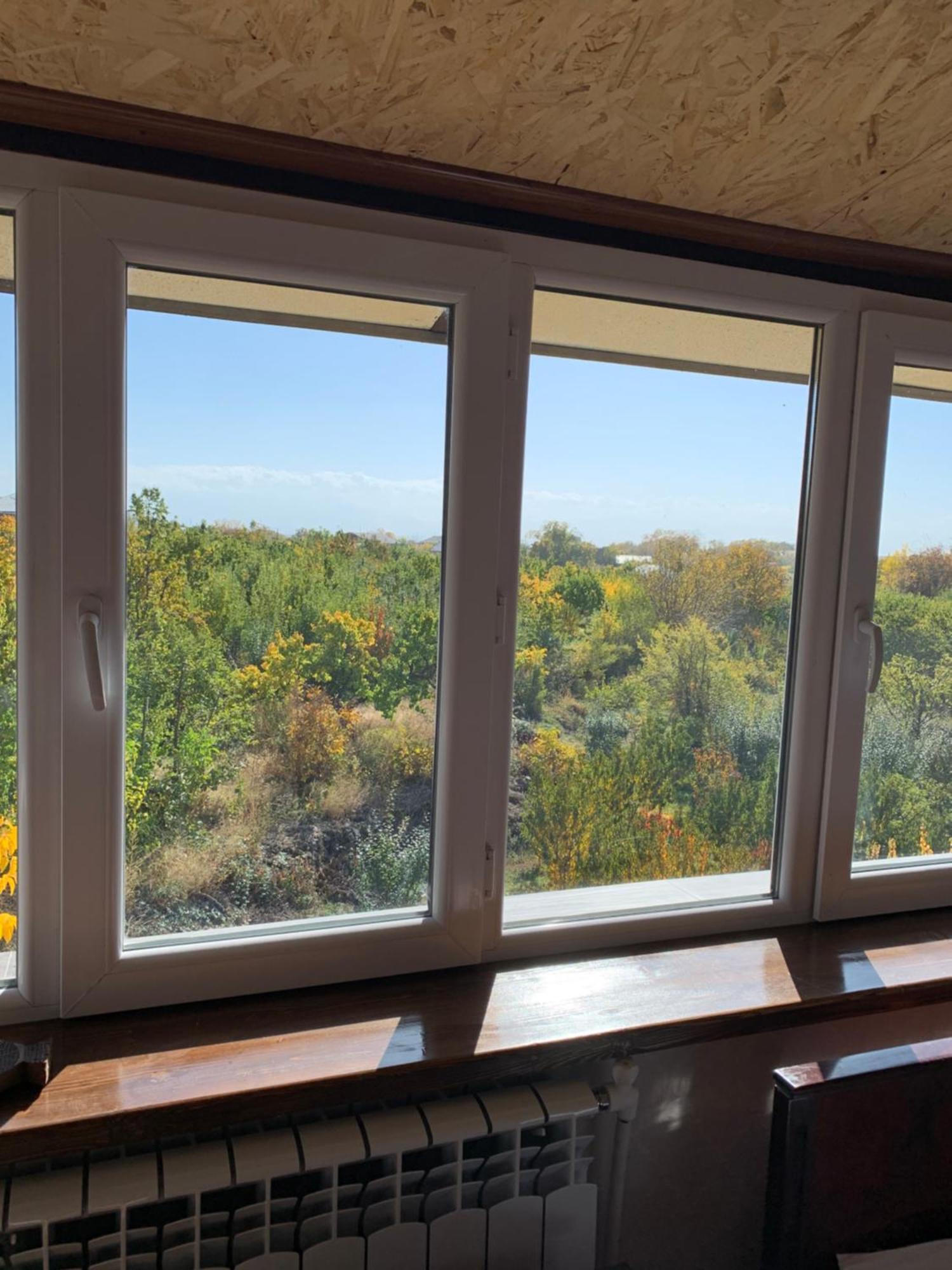 Pensjonat Guests House Qotukner Karbi Zewnętrze zdjęcie